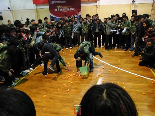 ͨ˹øek׌\(dng)(hu )