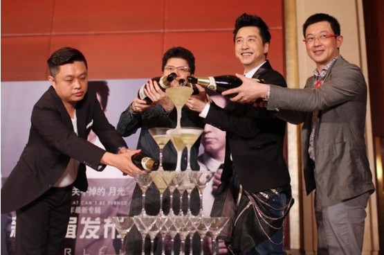 ׳Αcl(f)µ(wn)o(chng)Ę