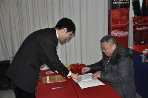 ʥRҼ2015жӭδ(li)Ʒ(hu )