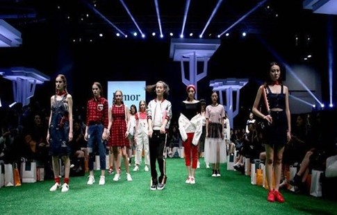 ҹzIИI(y)Highͣ