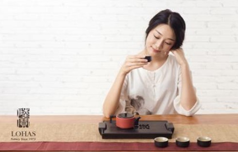 ˲g߆ҸеСM2017ڶYƷҾչ