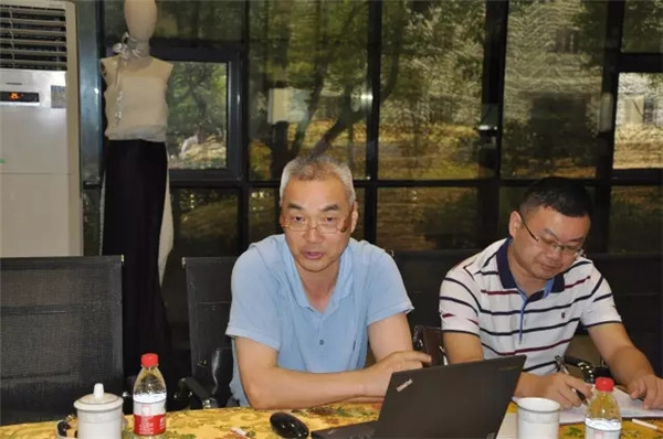 Ҽf(xi)(hu )L(fng)һ؛M(mn)M(mn)