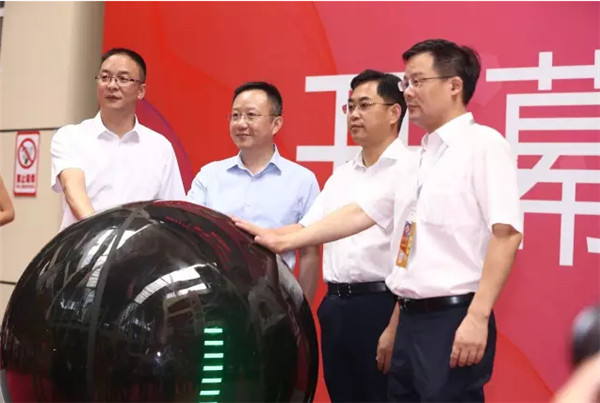 Ҳ(hu )20dL(fng)ͬ٬FL(fng)