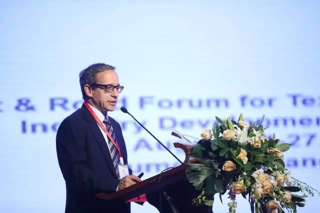 䁾̈́(chung  )Gɫɳml(f)չ½z·2017һһ·ba(chn)I(y)l(f)չՓڞľR_(ki)