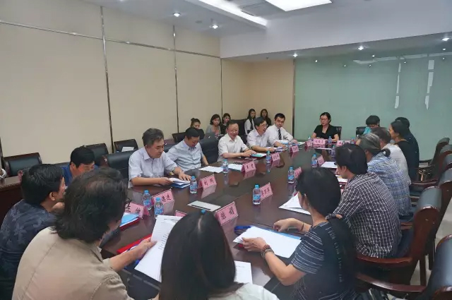 Ҹζϯͨ300Ҽa(chn)ƷŮ