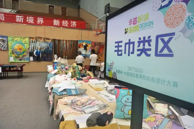 Ҹζϯͨ300Ҽa(chn)ƷŮ