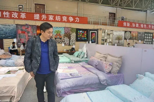 Ҹζϯͨ300Ҽa(chn)ƷŮ