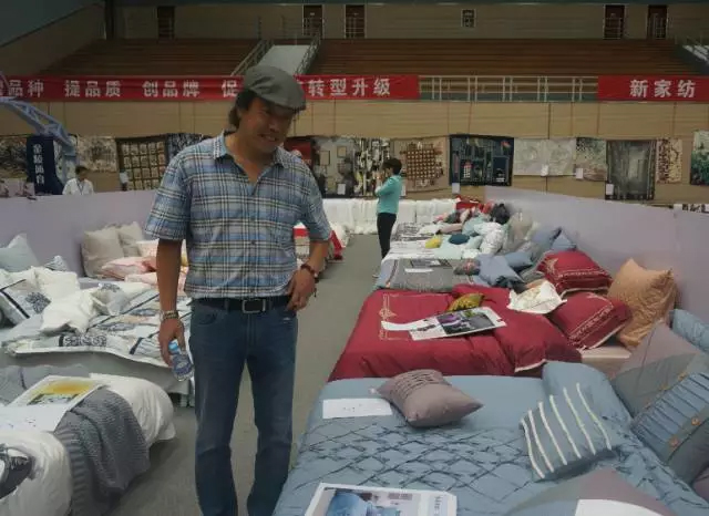 Ҹζϯͨ300Ҽa(chn)ƷŮ