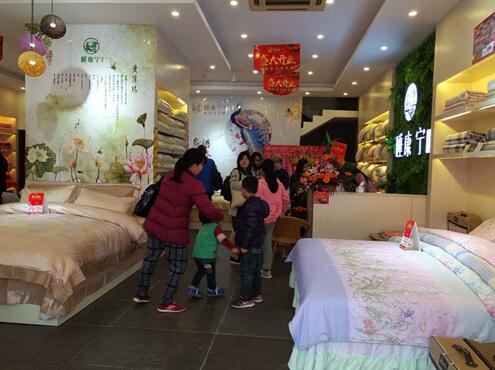 ˯Ҽ¡M(jn)v(yng)(chng)