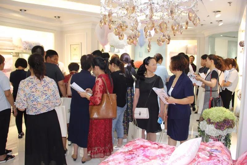 Ʒ•Ҽ2019ﶬƷl(f)(hu )AM(mn)չ